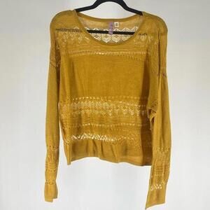 Chic Open-Knit Mustard Sweater - Perfect for Layering